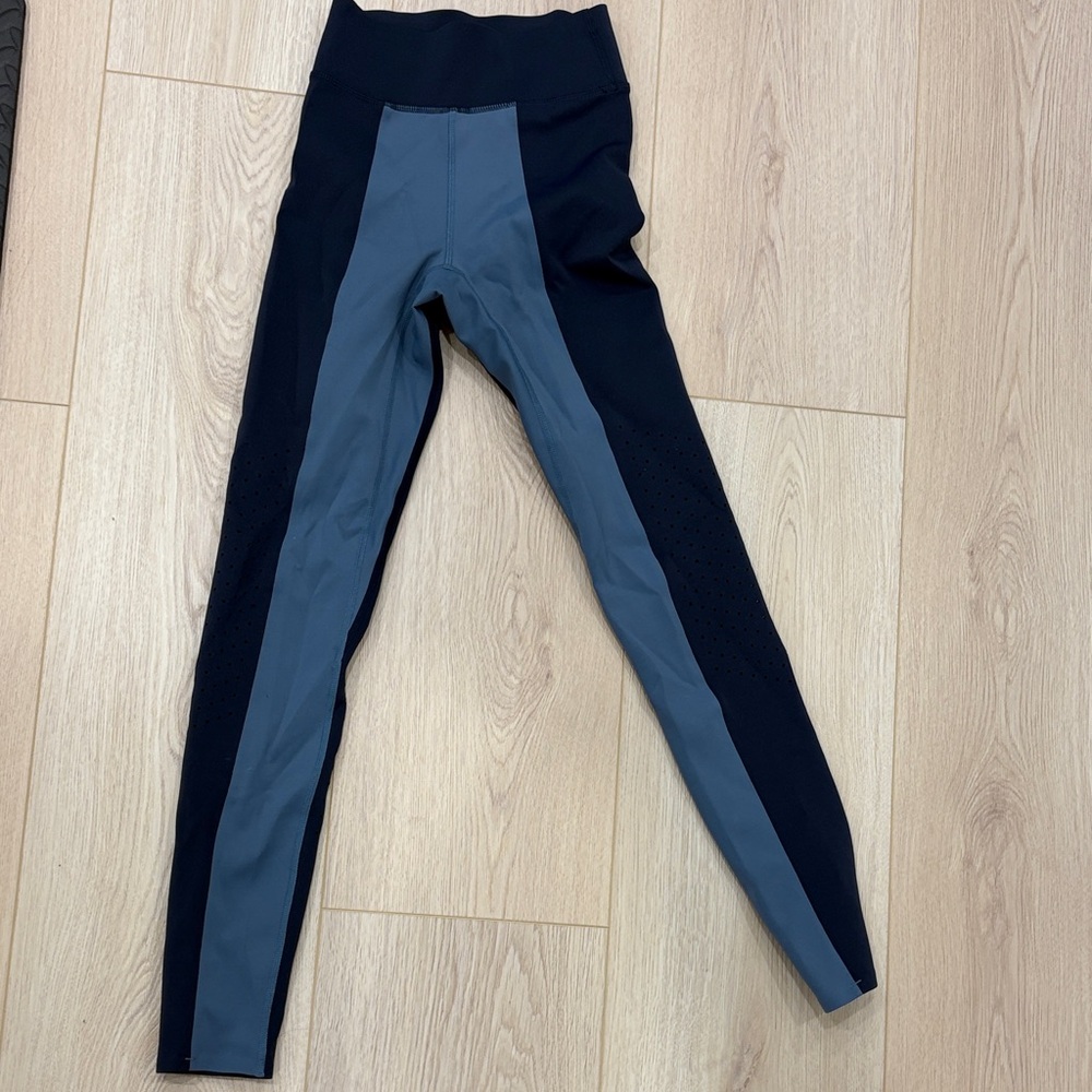 DLC Wholesale Charcoal and Light Gray Leggings
